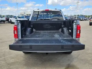 Ford F-150 2023 4x4 XLT 4dr SuperCrew 5.5 ft. SB