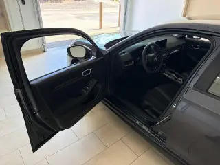Honda Civic 2023 LX 4dr Hatchback