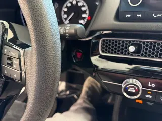 Honda Civic 2023 LX 4dr Hatchback