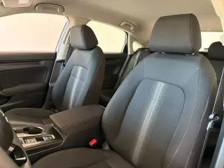 Honda Civic 2023 LX 4dr Hatchback