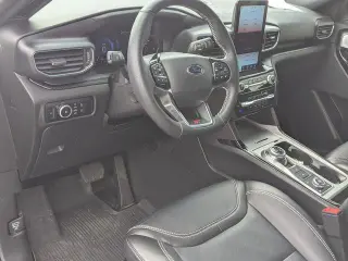 Ford Explorer 2023 AWD ST 4dr SUV