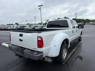 Ford F-350 Super Duty 2013 4x2 XLT 4dr Crew Cab 8 ft. LB DRW Pickup