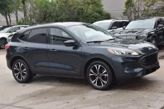 Ford Escape 2022 SE 4dr SUV