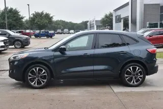 Ford Escape 2022 SE 4dr SUV