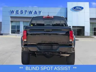 Chevrolet Colorado 2024 4x4 Trail Boss 4dr Crew Cab 5 ft. SB