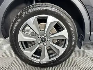 Ford Escape 2024 AWD Platinum 4dr SUV