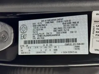 Ford Escape 2024 AWD Platinum 4dr SUV
