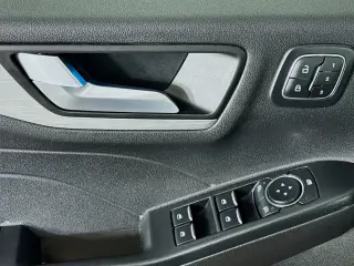 Ford Escape 2024 AWD Platinum 4dr SUV