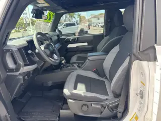 Ford Bronco 2022 4x4 Base 2dr SUV