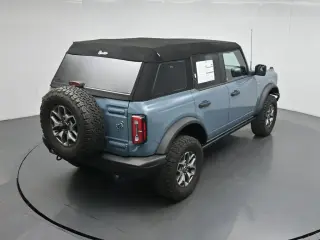 Ford Bronco 2021 4x4 Badlands Advanced 4dr SUV