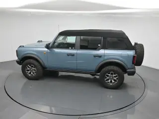 Ford Bronco 2021 4x4 Badlands Advanced 4dr SUV