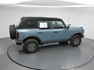 Ford Bronco 2021 4x4 Badlands Advanced 4dr SUV