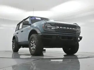 Ford Bronco 2021 4x4 Badlands Advanced 4dr SUV