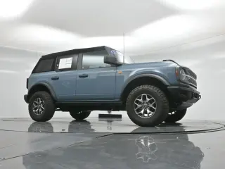 Ford Bronco 2021 4x4 Badlands Advanced 4dr SUV