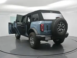 Ford Bronco 2021 4x4 Badlands Advanced 4dr SUV