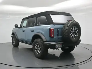Ford Bronco 2021 4x4 Badlands Advanced 4dr SUV
