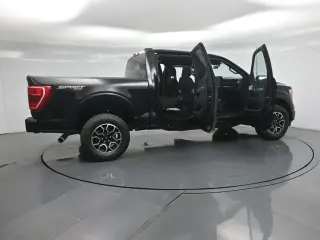 Ford F-150 2023 4x4 XLT 4dr SuperCrew 6.5 ft. SB