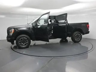 Ford F-150 2023 4x4 XLT 4dr SuperCrew 6.5 ft. SB