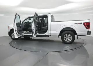 Ford F-150 2021 4x4 XLT 4dr SuperCrew 6.5 ft. SB