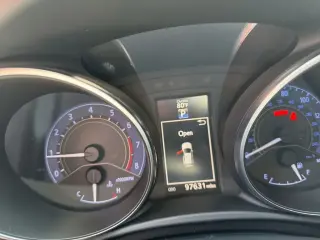Toyota Corolla iM 2018 4dr Hatchback CVT