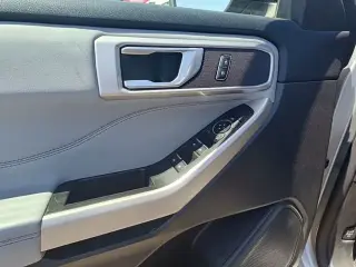Ford Explorer 2023 AWD XLT 4dr SUV
