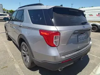 Ford Explorer 2023 AWD XLT 4dr SUV
