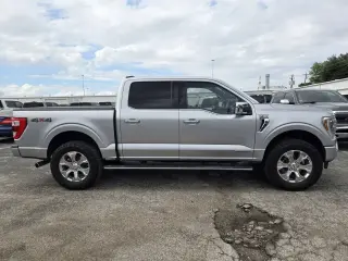 Ford F-150 2022 4x4 Platinum 4dr SuperCrew 5.5 ft. SB