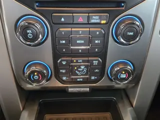Ford F-150 2013 4x4 Limited 4dr SuperCrew Styleside 5.5 ft. SB