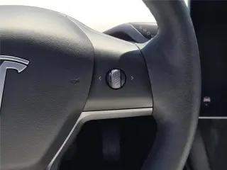 Tesla Model 3 2022 AWD Long Range 4dr Sedan
