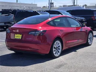 Tesla Model 3 2022 AWD Long Range 4dr Sedan