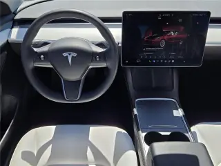 Tesla Model 3 2022 AWD Long Range 4dr Sedan