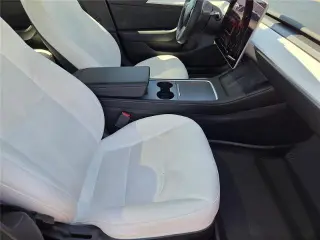 Tesla Model 3 2022 AWD Long Range 4dr Sedan
