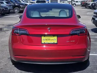 Tesla Model 3 2022 AWD Long Range 4dr Sedan