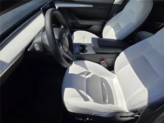 Tesla Model 3 2022 AWD Long Range 4dr Sedan