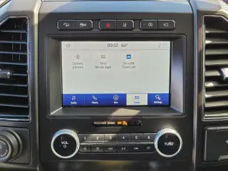 Ford Expedition MAX 2021 4x4 Limited 4dr SUV
