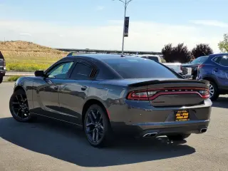 Dodge Charger 2019 SXT 4dr Sedan