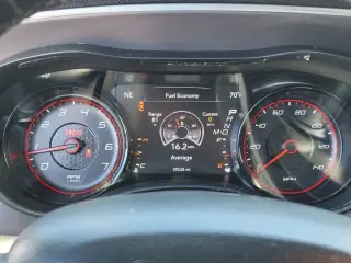 Dodge Charger 2019 SXT 4dr Sedan