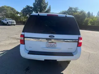 Ford Expedition 2017 4x2 XLT 4dr SUV