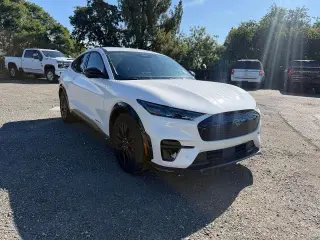 Ford Mustang Mach-E 2025 Premium 4dr SUV