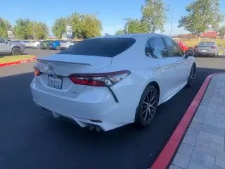 Toyota Camry 2022 SE 4dr Sedan