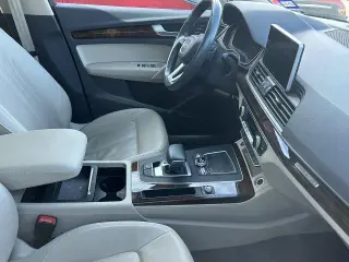 Audi Q5 2018 AWD 2.0T quattro Premium Plus 4dr SUV