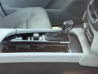 Volvo XC90 2020 T5 Momentum 4dr SUV