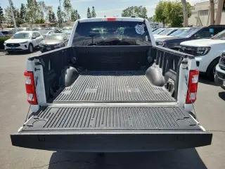 Ford F-150 2023 4x4 XL 4dr SuperCrew 5.5 ft. SB