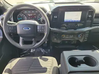 Ford F-150 2023 4x4 XL 4dr SuperCrew 5.5 ft. SB