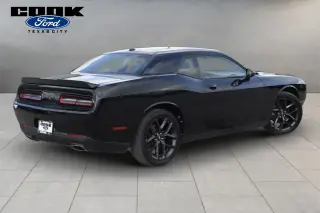 Dodge Challenger 2022 SXT 2dr Coupe