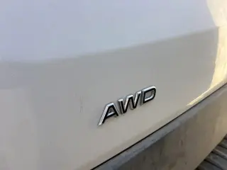 Ford Transit 2023 AWD 250 3dr SWB Medium Roof Cargo Van