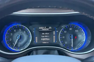 Chrysler Pacifica 2018 Touring L 4dr Mini-Van