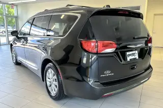 Chrysler Pacifica 2018 Touring L 4dr Mini-Van