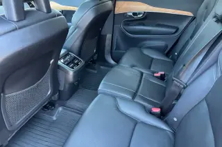 Volvo XC90 2022 AWD T6 Momentum 7-Passenger 4dr SUV