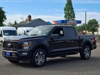 Ford F-150 2023 4x4 XL 4dr SuperCrew 5.5 ft. SB